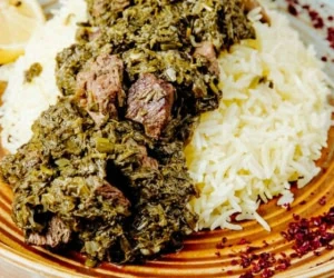 قورمه سبزی
