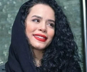ملیکا شریفی نیا