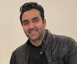 پوریا پورسرخ