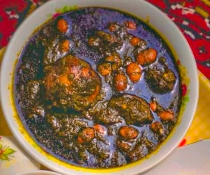 قورمه سبزی