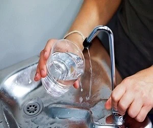  قیمت جدید آب اعلام شد؛ مددجویان بهزیستی و کمیته و پرمصرف ها 