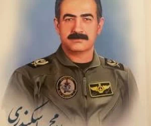 خلبان محمود اسکندری فتح خرمشهر که بود و چرا زندانی شد؟+ علت فوت