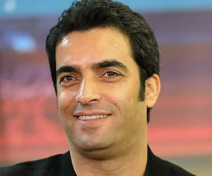 منوچهر هادی