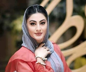 مریم مومن