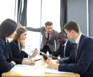 فرق مدیر و رئیس