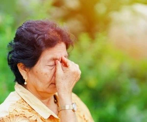 خراشیدگی قرنیه