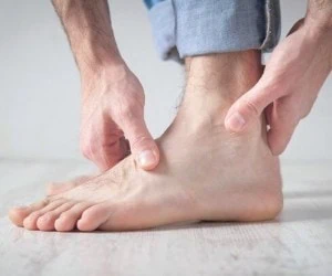  حمام ویژه پاهایتان برای رفع 10 نوع مشکل و بیماری 