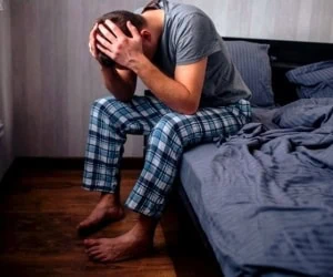 آدم بدبخت