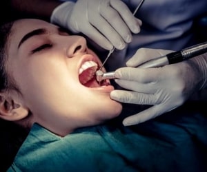 سلامت دندان