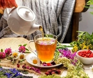 عوارض چای گیاهی