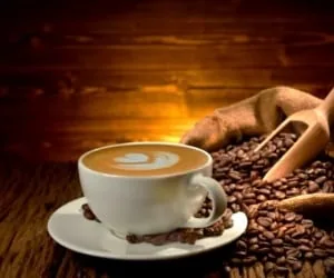 نوشیدن قهوه