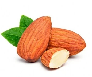 بادام خیس کرده