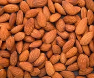 خواص بادام تلخ