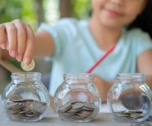 راهکارهای مناسب برای پس انداز کردن پول در عید نوروز