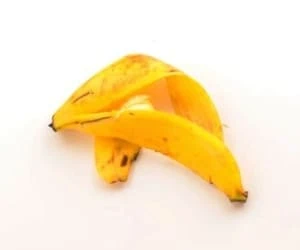 پوست موز