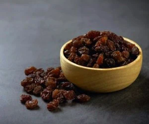 مصرف کشمش در بارداری