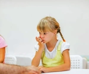 استرس کودک در جلسه امتحان