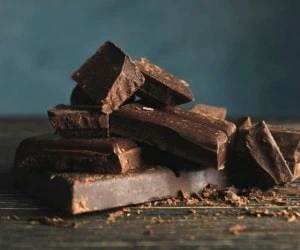 شکلات تلخ