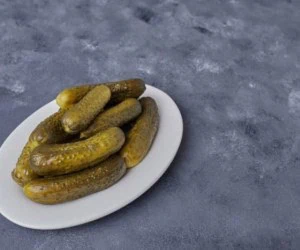 خیارشور