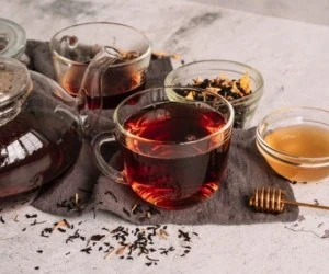 علائم زیاد خوردن چای