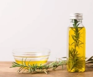 خواص روغن رزماری