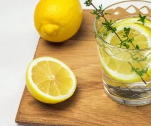 لیمو ترش با چای
