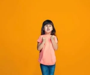 بی احترامی کودک به والدین