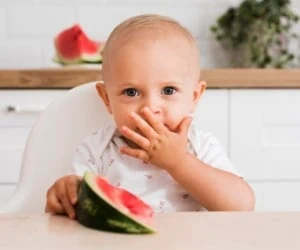 تغذیه کودکان زیر یک سال