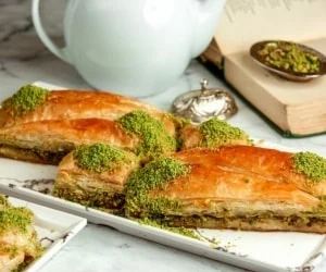 خشک شدن باقلوا