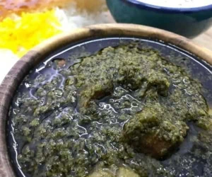 قورمه سبزی