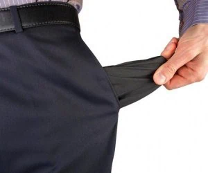 بی پولی