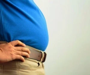  میدونی چرا هرکاری میکنی، شکمت آب نمیشه؟ 