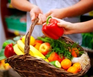 خرید مواد غذایی