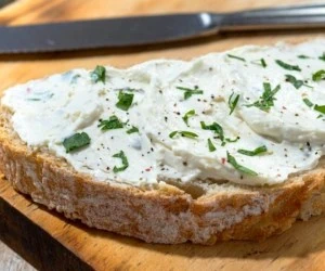 طرز تهیه پنیر خامه ای