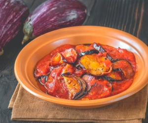 ادویه خورش بادمجان+ راز غلیظ و خوشمزه شدنش