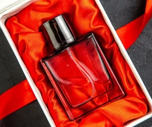  عطری که باعث جدایی میشه! کدوم کادوها جدایی میاره؟ 