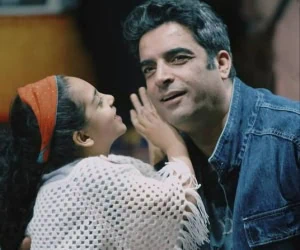 منوچهر هادی