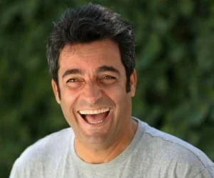 منوچهر هادی