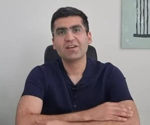 مجتبی شکوری