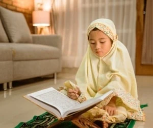آموزش قرآن در تربیت کودکان