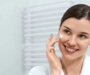 ضد آفتاب در پاییز
