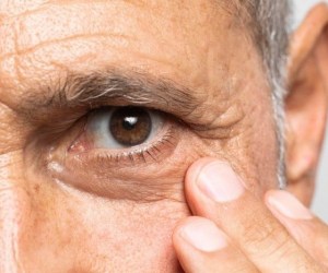 گوارش و بیماری چشم