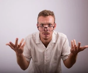 مرد دوچرخه سوار