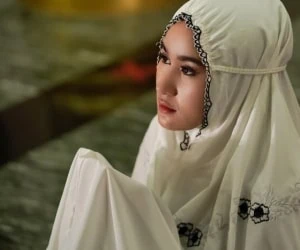 نماز شب اول قبر