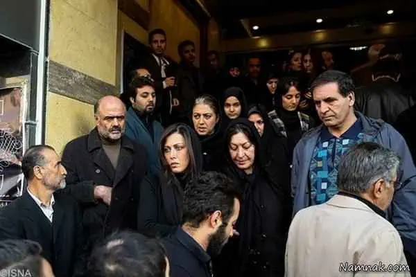 مهتاب کرامتی در مراسم ختم همسر بنیامین بهادری