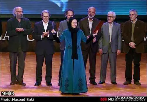 سیمرغ بلورین در دستان مریلا زارعی