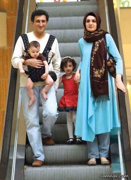 عکس یوسف صیادی در کنار همسر و فرزندانش