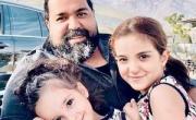 رضا صادقی و دخترانش