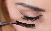 گذاشتن مژه مصنوعی