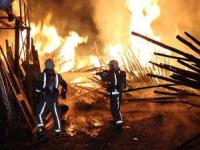 انبار چوب چهاردانگه